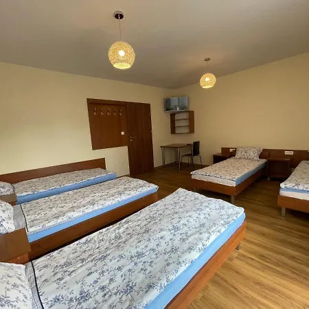 公寓式酒店 Anna 拉辛